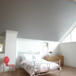 Een verlaagd plafond van Plameco in de slaapkamer